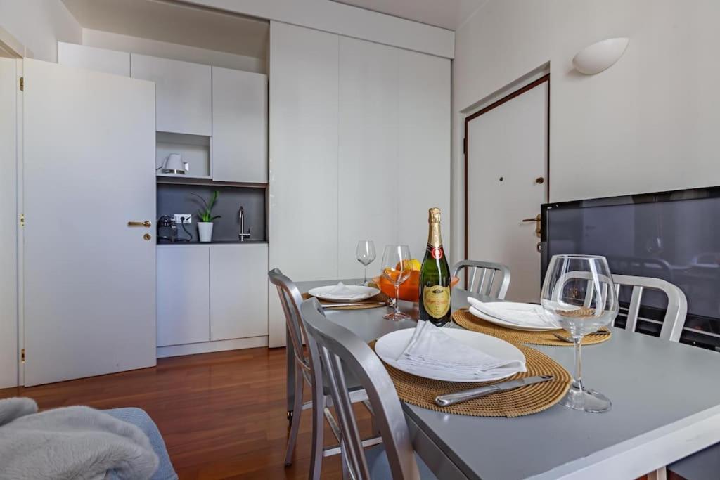 Appartamento Chicco In Zona Elegante Milán Exteriér fotografie